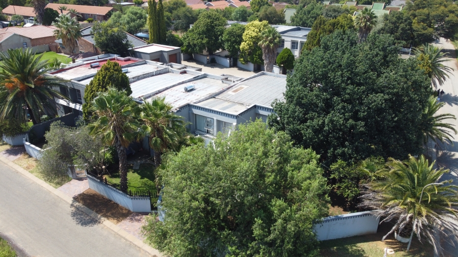 26 Bedroom Property for Sale in La Hoff North West